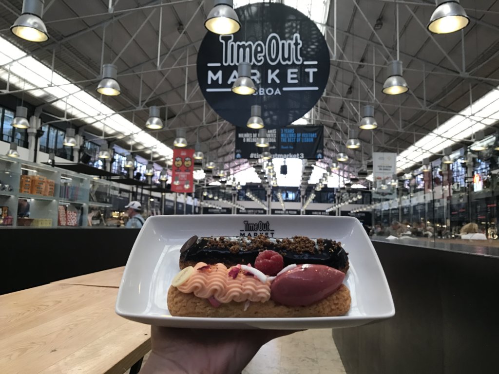 Two pastries and the Time Out Market sign