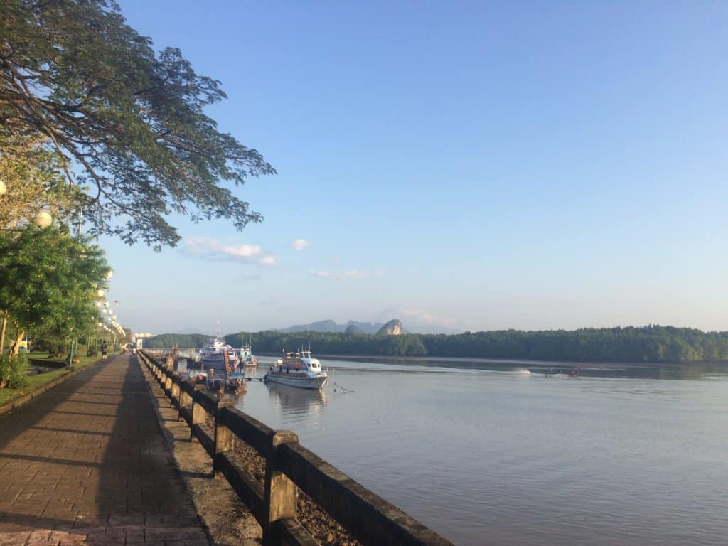 Running Path alongside waterfront 