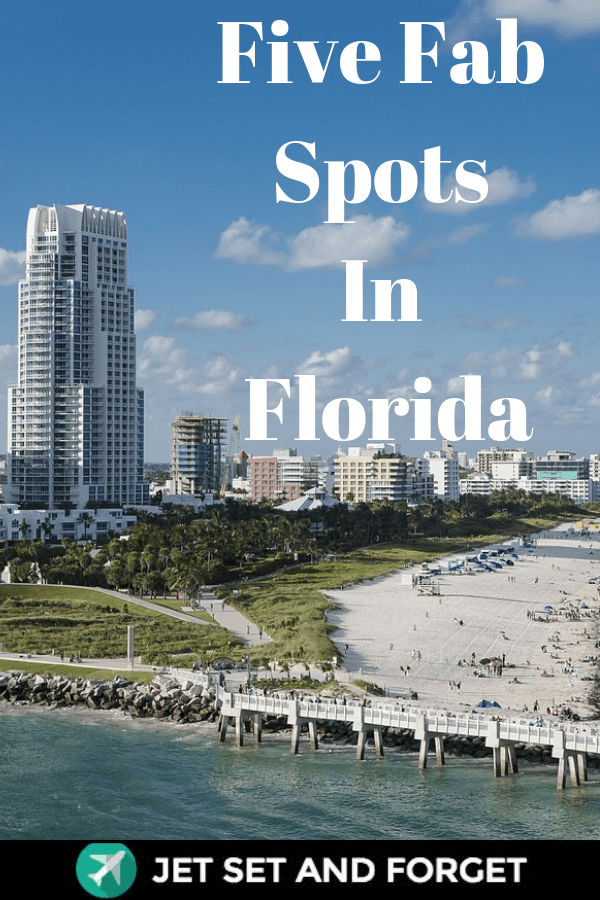 This post details five of the most fab spots in Florida that are not to miss on your next visit. From Disney to the beaches, there is something for the entire family. #florida #orlando #floridakeys