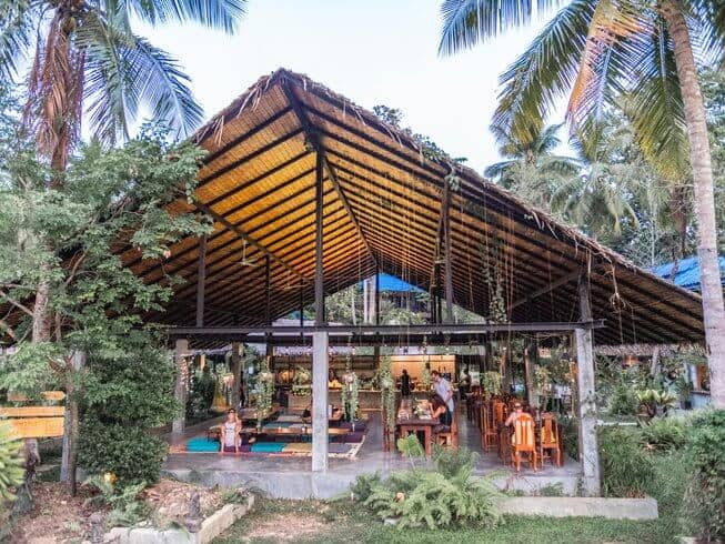 wellness retreat in thailand 