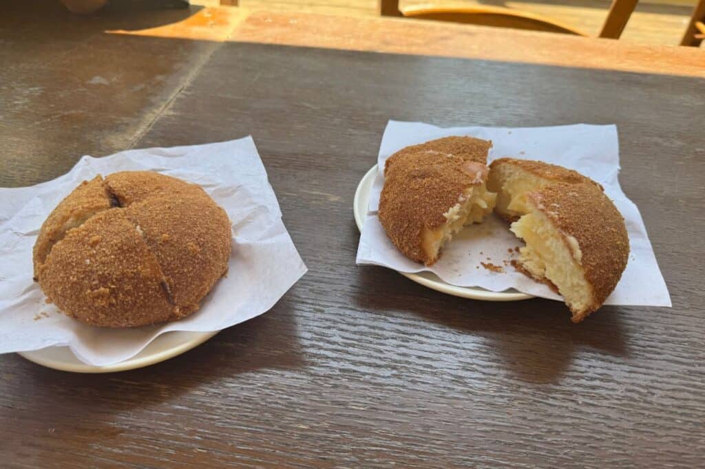 Visit a local bakery in Catania for fresh pastries, cannoli, and other traditional Sicilian treats.